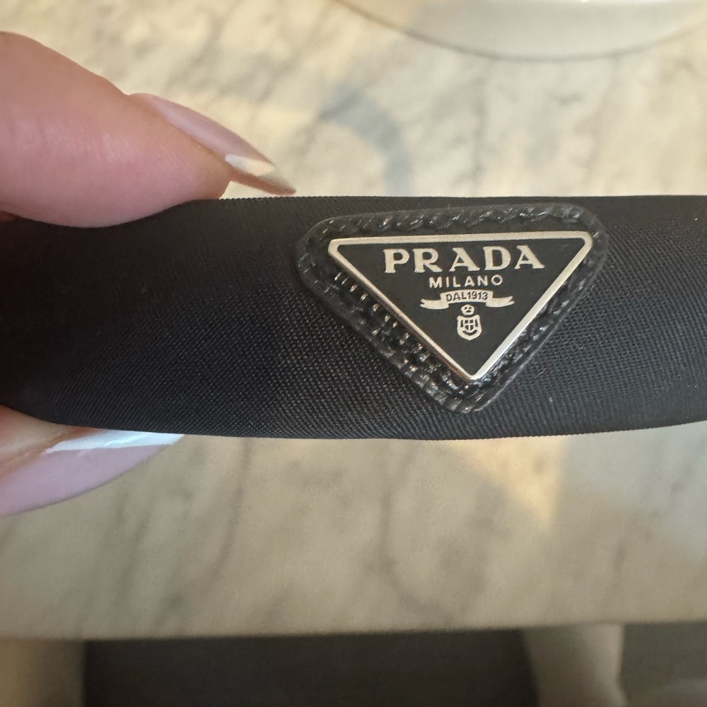 Prada Elegant Black Headband - Picture 4 of 6
